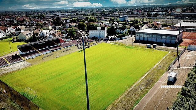 向的深度交 向的深度交